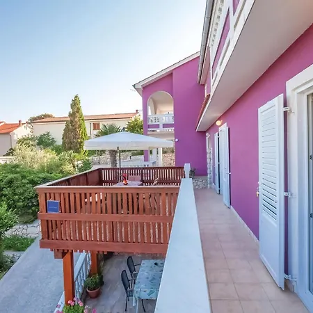 3 Bedroom Beautiful In